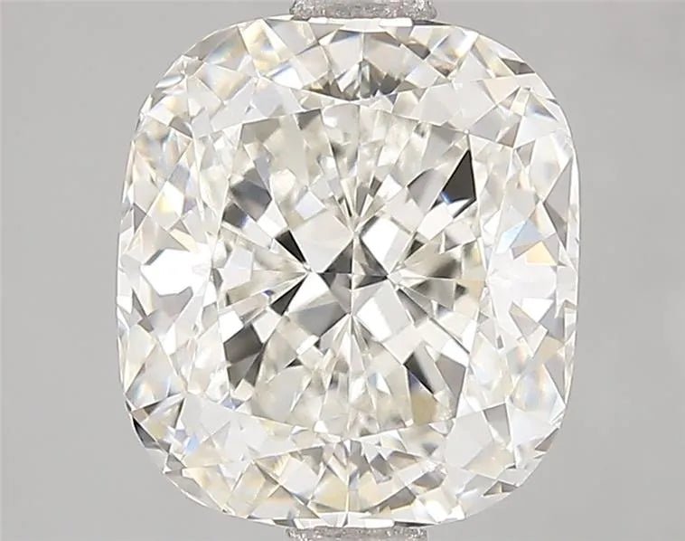 3.11ct Cushion brilliant Lab Grown Diamond (Colour H, Clarity VVS2, IGI Certified) - Jewelry by Cleo