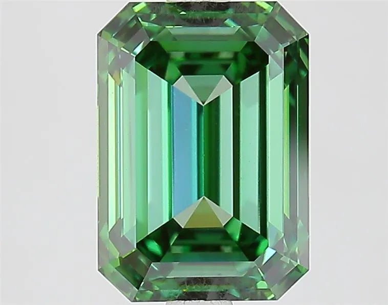 3.13ct Emerald Lab Grown Diamond (Colour Fancy Vivid Green, Clarity VVS2, IGI Certified) - Jewelry by Cleo