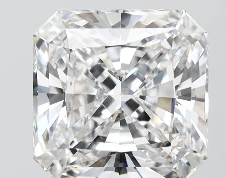 3.17ct Square radiant Lab Grown Diamond (Colour D, Clarity VS1, IGI Certified) - Jewelry by Cleo