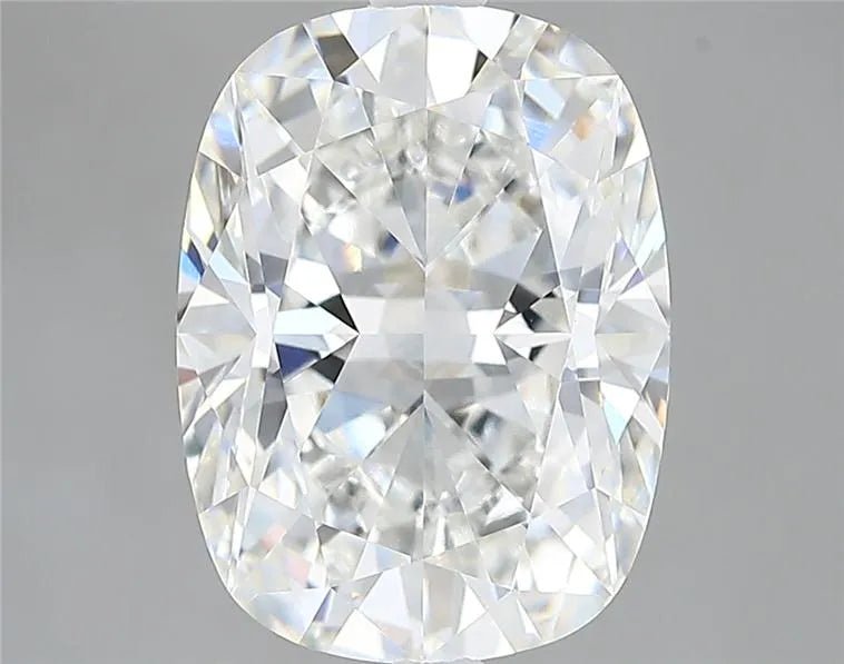3.20ct Cushion modified Lab Grown Diamond (Colour G, Clarity VVS2, IGI Certified) - Jewelry by Cleo