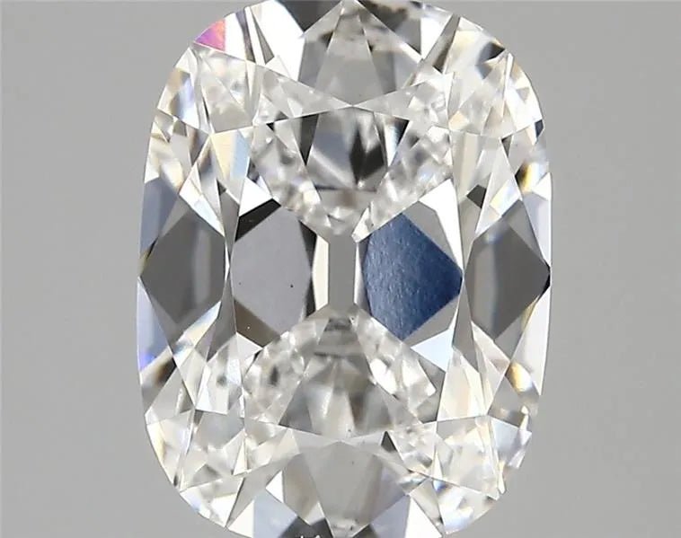 3.59ct Cushion modified Lab Grown Diamond (Colour E, Clarity VS1, IGI Certified) - Jewelry by Cleo