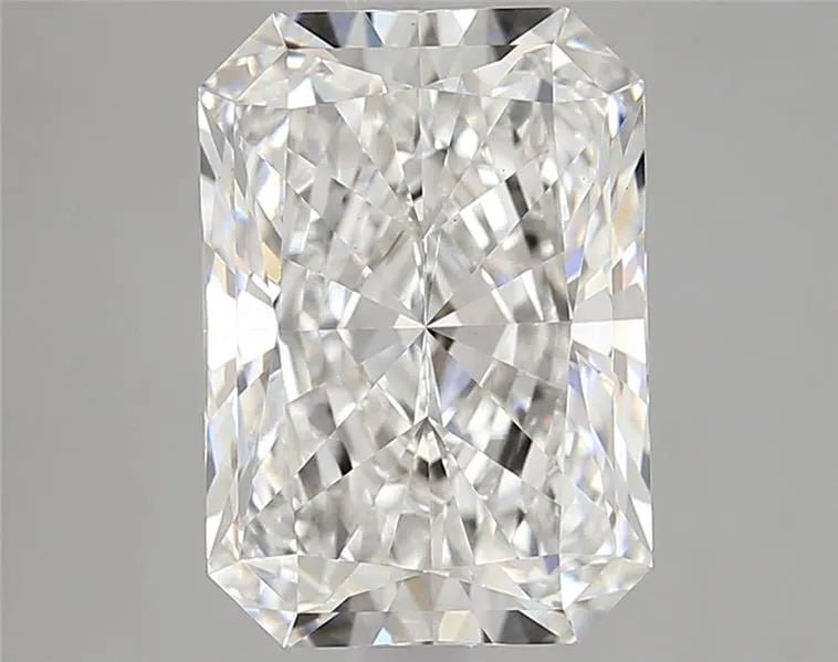 3.60ct Radiant Lab Grown Diamond (Colour E, Clarity VS1, Cut EX, IGI Certified) - Jewelry by Cleo