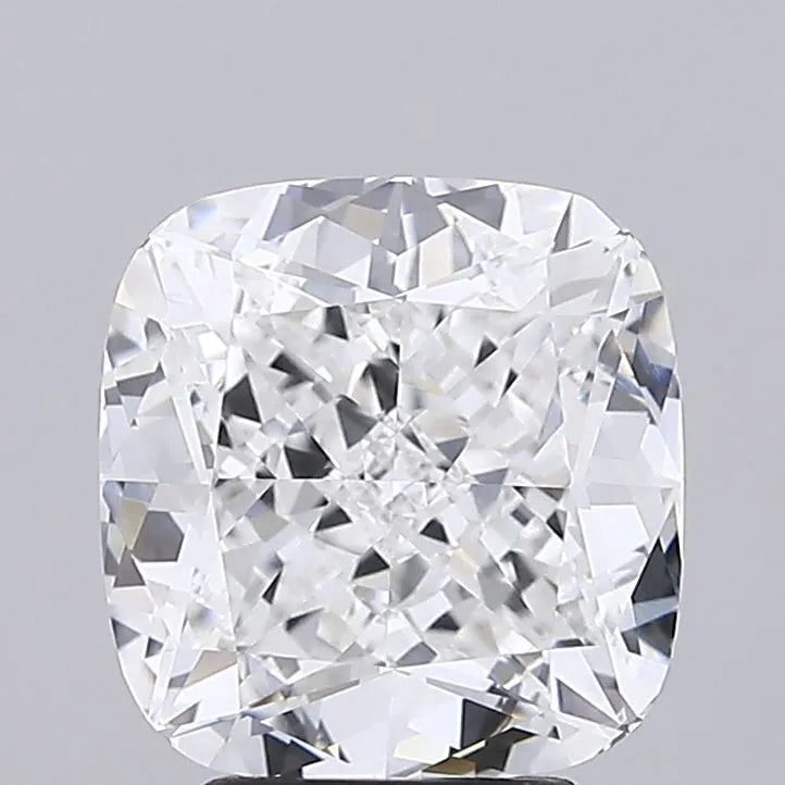 4.01ct Cushion modified Lab Grown Diamond (Colour E, Clarity VVS1, IGI Certified)