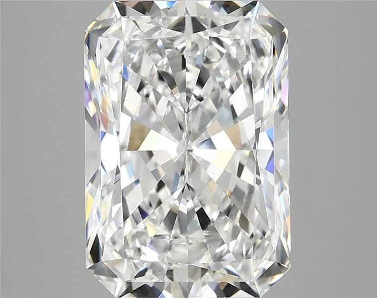 4.21ct Radiant Lab Grown Diamond (Colour D, Clarity VS1, IGI Certified)