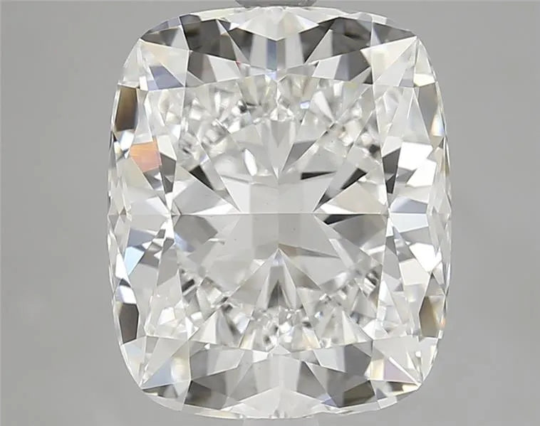 4.55ct Cushion modified Lab Grown Diamond (Colour F, Clarity VVS2, IGI Certified)