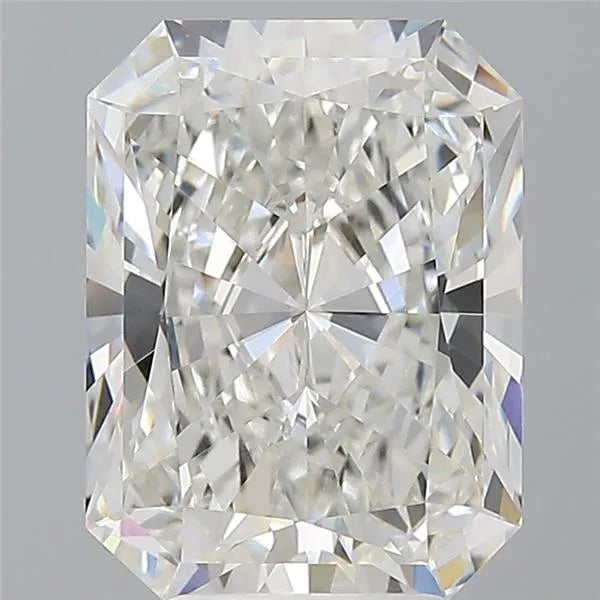 4.59ct Radiant Lab Grown Diamond (Colour F, Clarity VVS2, IGI Certified)