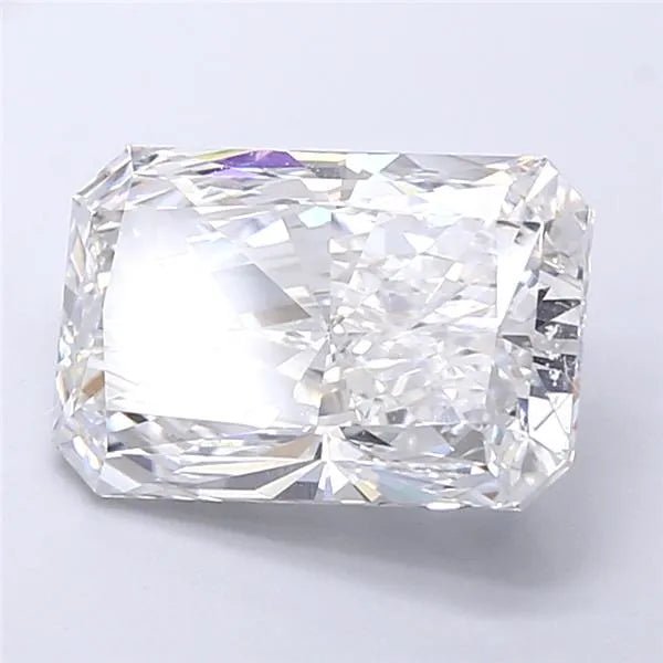 4.05ct Radiant Lab Grown Diamond (Colour F, Clarity VVS2, IGI Certified) - Jewelry by Cleo