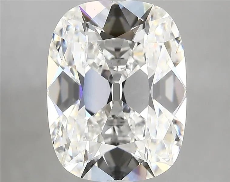 4.66ct Cushion modified Lab Grown Diamond (Colour E, Clarity VVS2, IGI Certified) - Jewelry by Cleo