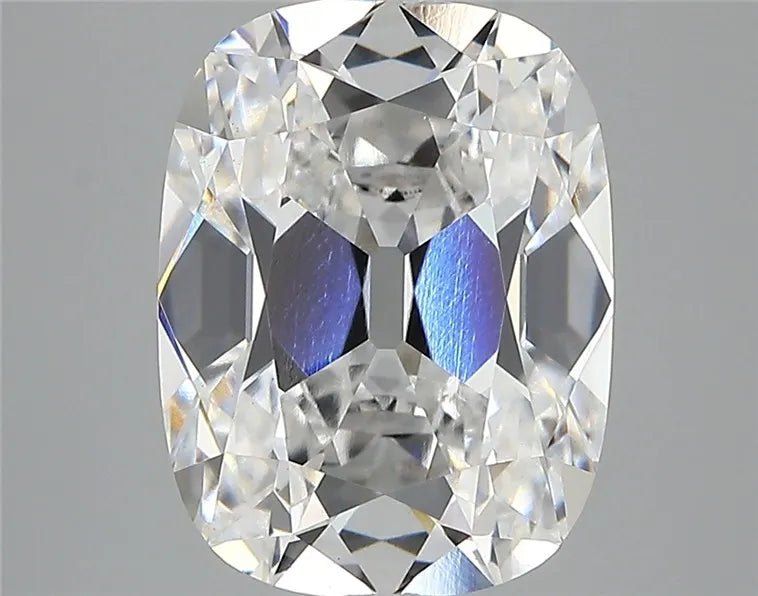 4.71ct Cushion modified Lab Grown Diamond (Colour D, Clarity VS1, IGI Certified) - Jewelry by Cleo