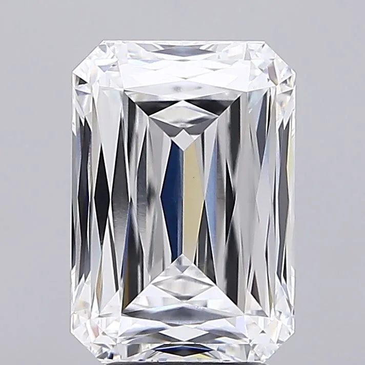 5.05ct Radiant Lab Grown Diamond (Colour E, Clarity VVS2, IGI Certified)