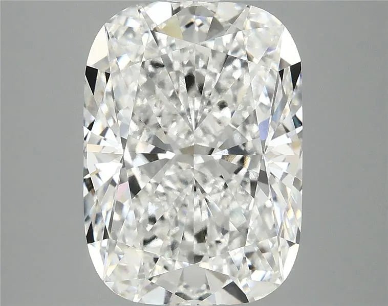 5.03ct Cushion modified Lab Grown Diamond (Colour F, Clarity VVS2, IGI Certified) - Jewelry by Cleo