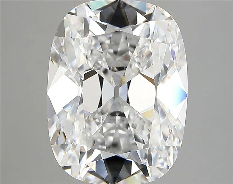 5.04ct Cushion modified Lab Grown Diamond (Colour E, Clarity VVS2, IGI Certified) - Jewelry by Cleo