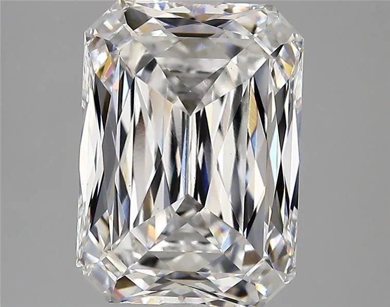 5.51ct Radiant Lab Grown Diamond (Colour E, Clarity VS1, IGI Certified) - Jewelry by Cleo