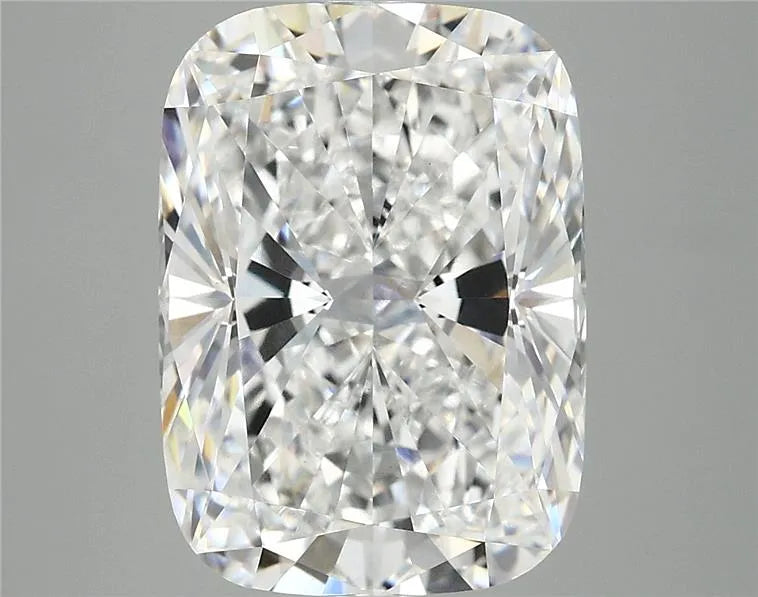 6.19ct Cushion modified Lab Grown Diamond (Colour E, Clarity VVS2, IGI Certified)