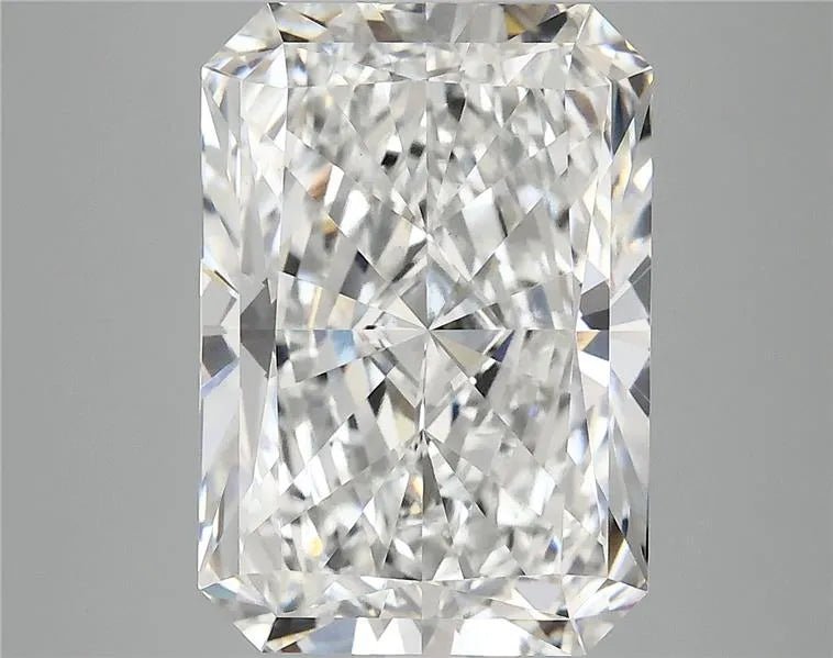 6.08ct Radiant Lab Grown Diamond (Colour E, Clarity VVS2, IGI Certified) - Jewelry by Cleo