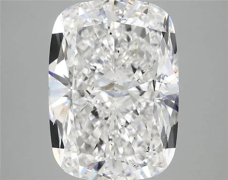 7.02ct Cushion modified Lab Grown Diamond (Colour E, Clarity SI1, IGI Certified)