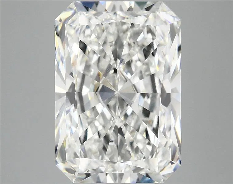 7.20ct Radiant Lab Grown Diamond (Colour F, Clarity VVS2, IGI Certified)
