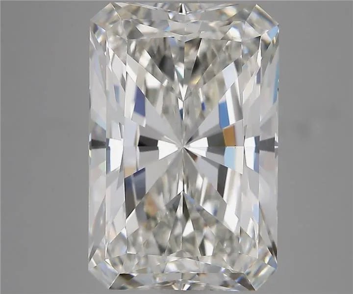 7.47ct Radiant Lab Grown Diamond (Colour E, Clarity VS2, IGI Certified) - Jewelry by Cleo