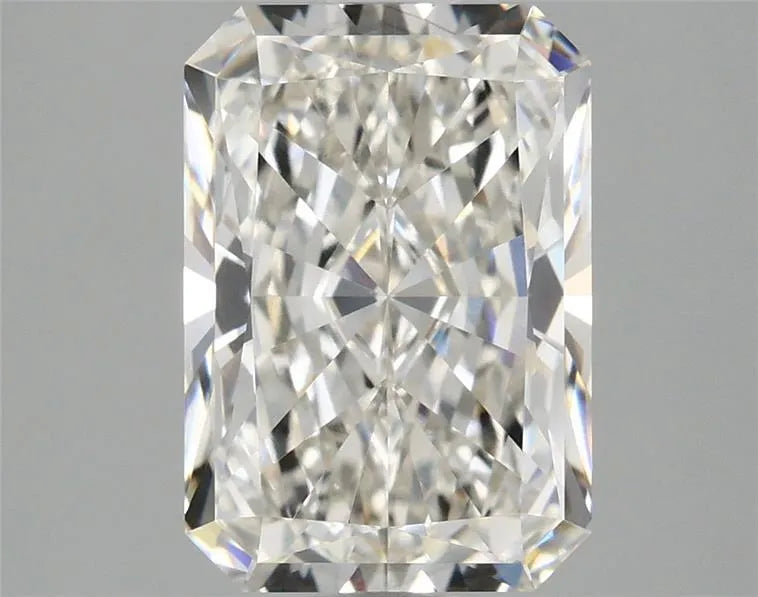 2.59ct Radiant Lab Grown Diamond (Colour G, Clarity VS1, IGI Certified)