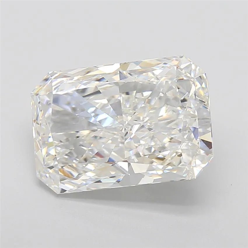 8.07ct Radiant Lab Grown Diamond (Colour E, Clarity VVS2, IGI Certified) - Jewelry by Cleo