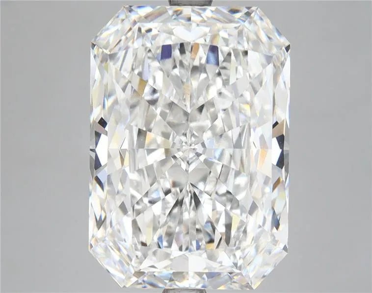 8.16ct Radiant Lab Grown Diamond (Colour E, Clarity VVS2, IGI Certified) - Jewelry by Cleo