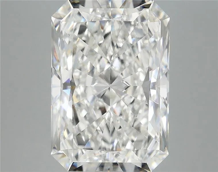 8.43ct Radiant Lab Grown Diamond (Colour F, Clarity VVS2, IGI Certified) - Jewelry by Cleo